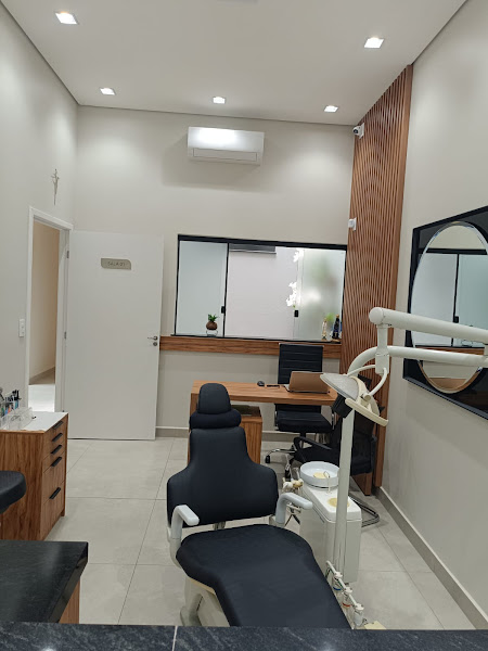 Foto 3 de Ateliê Odontologia e Saúde Integral - Matheus Campos e Luciana Paim Campos