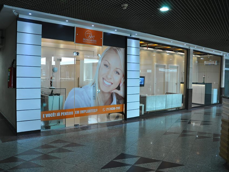 Foto 7 de ATO Espaço Odontológico - Implantes e Próteses