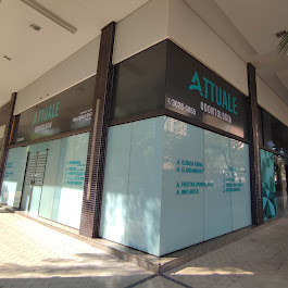 Foto 2 de Attuale Odontologia - Facetas de Resina e Porcelana