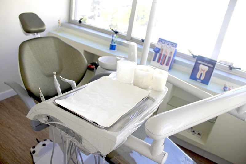 Foto 3 de AZ Odontologia & Bem Estar l Moema l Implantes l Ortodontia l Periodontia l Protéses l Clareamento dental