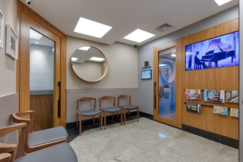 Foto 2 de B Ortodontia