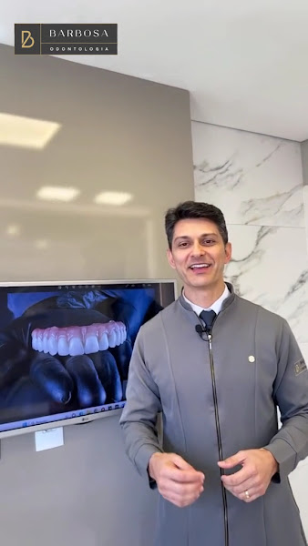 Foto 3 de Barbosa Odontologia - Implantes - Governador Valadares