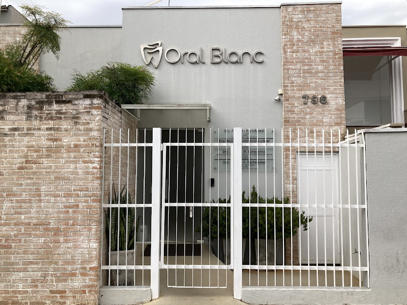 Foto 2 de Bartolomai Consultório Odontológico Indaiatuba - Implantes Dentários, Periodontia, Odontopediatria e Próteses