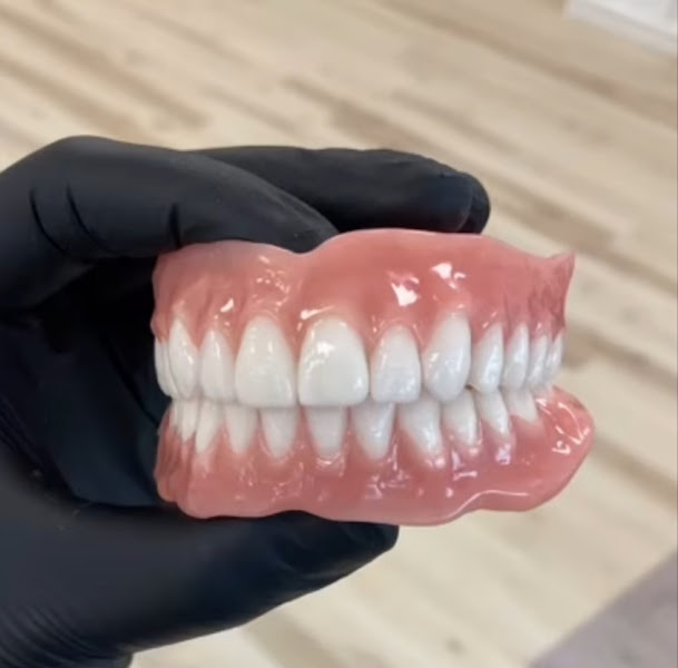Foto 3 de Bastos Sales - Laboratório de Prótese Dentária