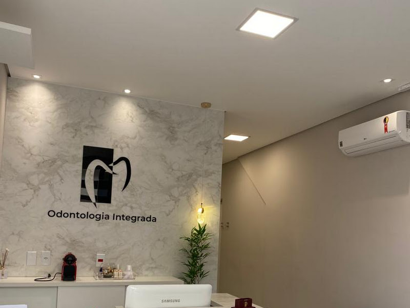 Foto 7 de Bazílio e Gaeta | Sorriso Integral | Aparelho Ortodôntico