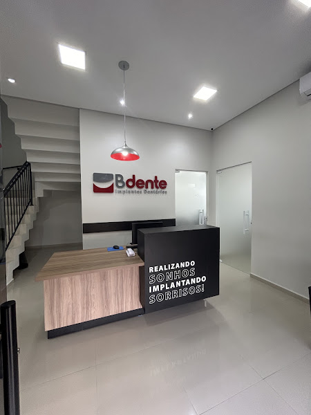 Foto 2 de Bdente Implantes Colombo