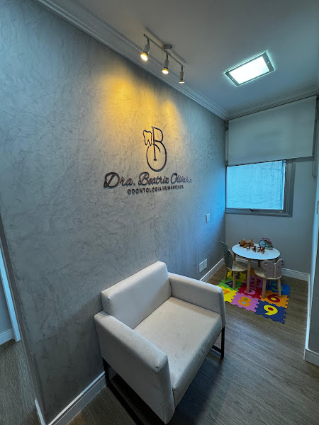 Foto 3 de Beatriz Oliveira Dentista Odontopediatra - Urgência 24 horas