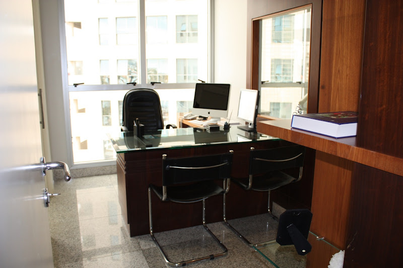 Foto 3 de Belini Maia - Cirurgia buco-maxilo-facial