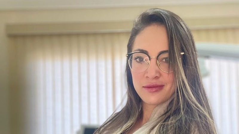 Foto 2 de 🦷 Bella Odontologia | Dra. Jéssica | Dentista em Osasco | Clareamento Dental | Canal no Dente