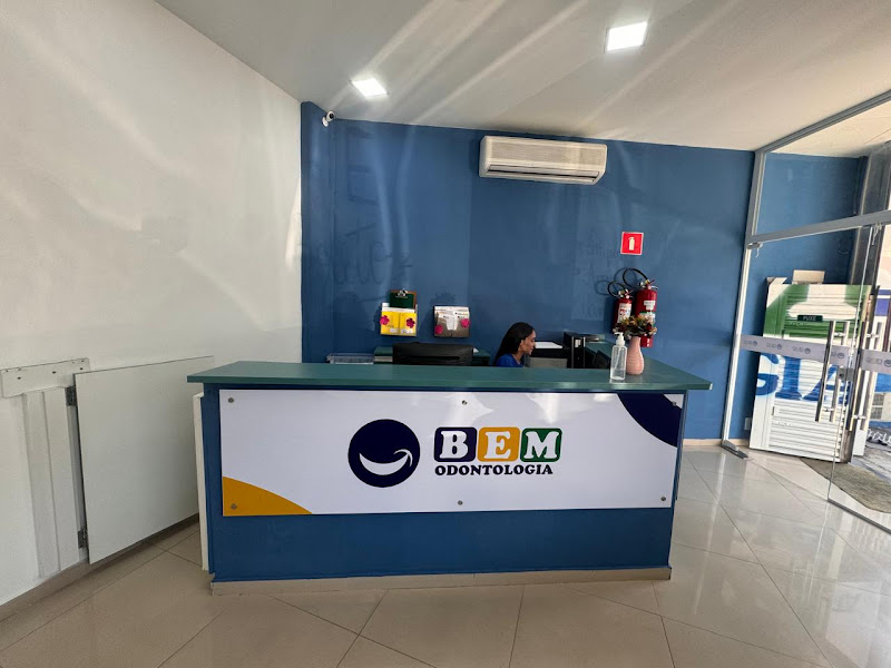 Foto 3 de Bem Odontologia | Implantes Dentários | Prótese Protocolo | Facetas em Resina