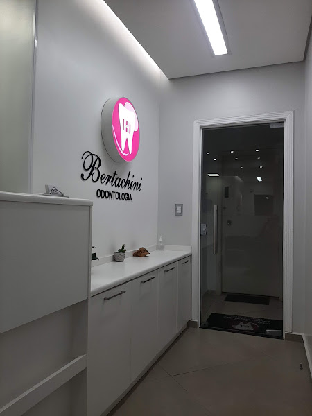 Foto 2 de Bertachini Odontologia