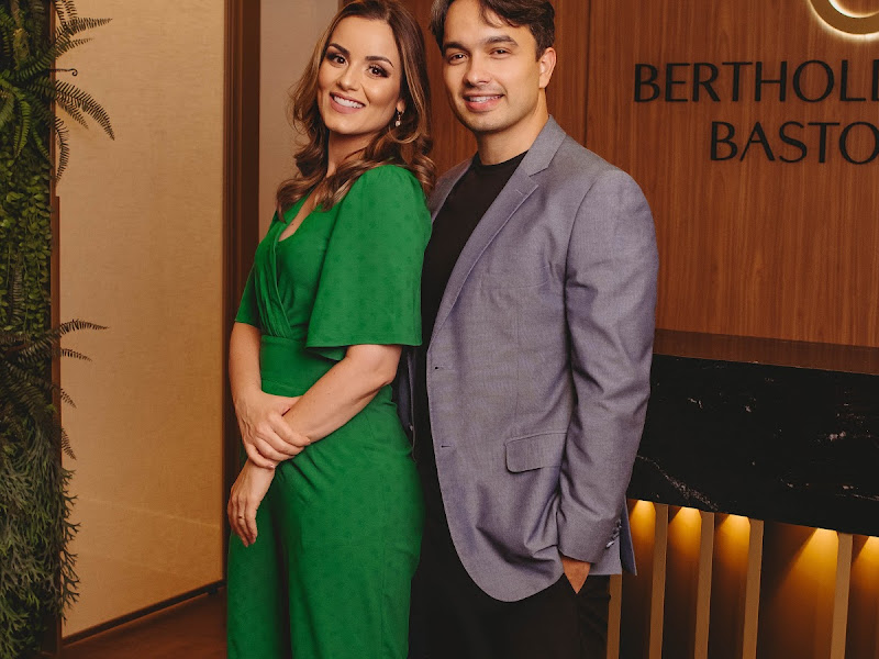 Foto de BertholdiBastos Boutique Dental | Dentista em Vitoria Especialista em Facetas e Implantes Dentários