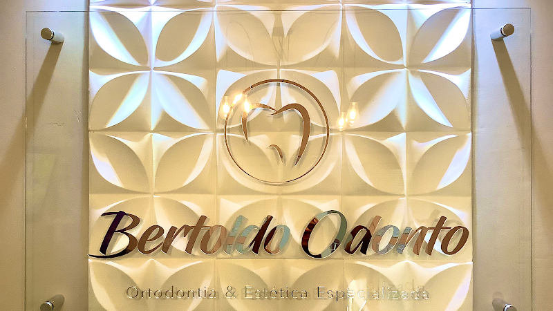 Foto 2 de Bertoldo Odontologia