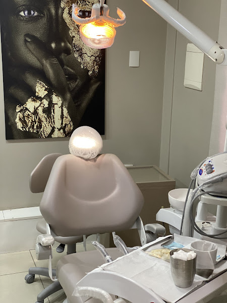 Foto 2 de Bhem+ Clinica Odontolológica Dentistas e Implantes Dentários em Canoas