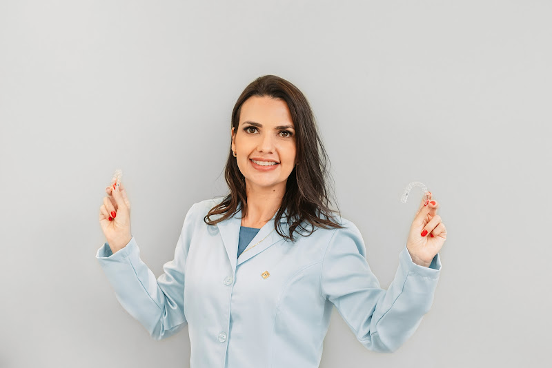 Foto 3 de Blend Odonto - Dra Romiane Cassol - Dentista para crianças e adolescentes em Balneário Camboriú | Invisalign| Ortodontia