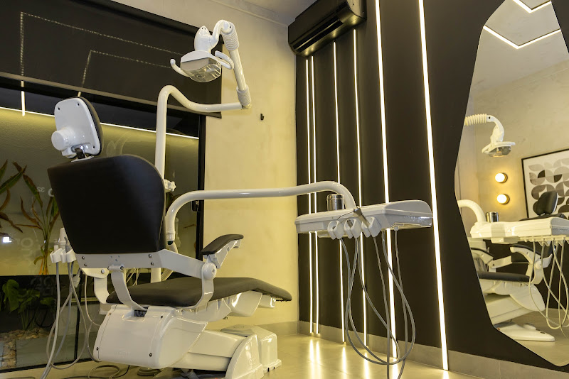 Foto 3 de Bold 32 Odontologia Humanizada