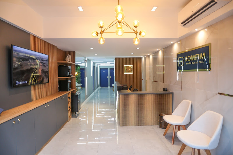 Foto 2 de Bomfim Reabilitação Oral