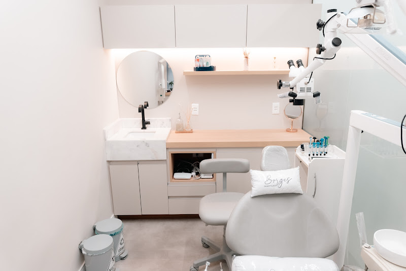 Foto 4 de Borges Odontologia - Dentista em Lourdes BH | Canal e Reabilitação Oral