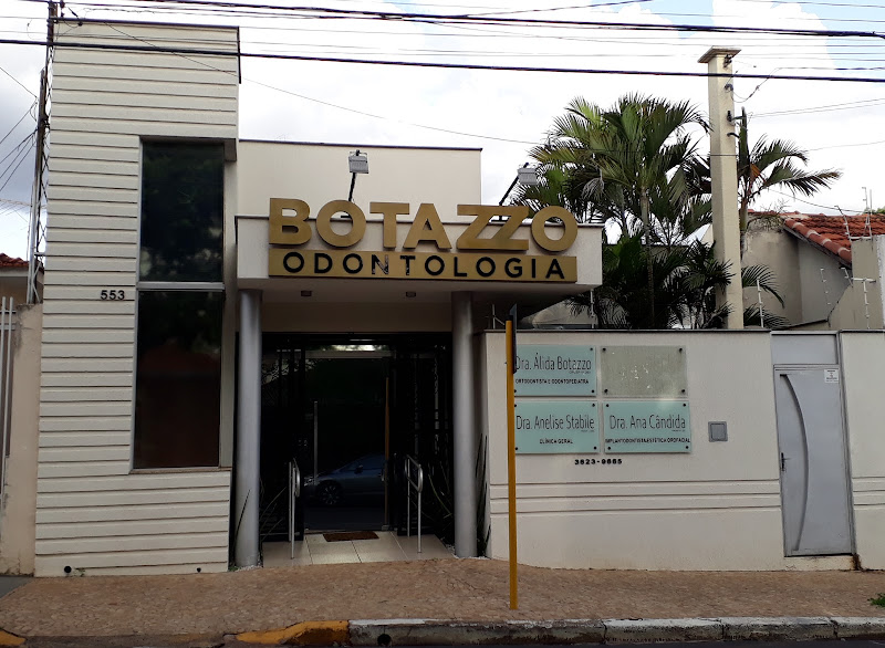 Foto 2 de Botazzo Odontologia