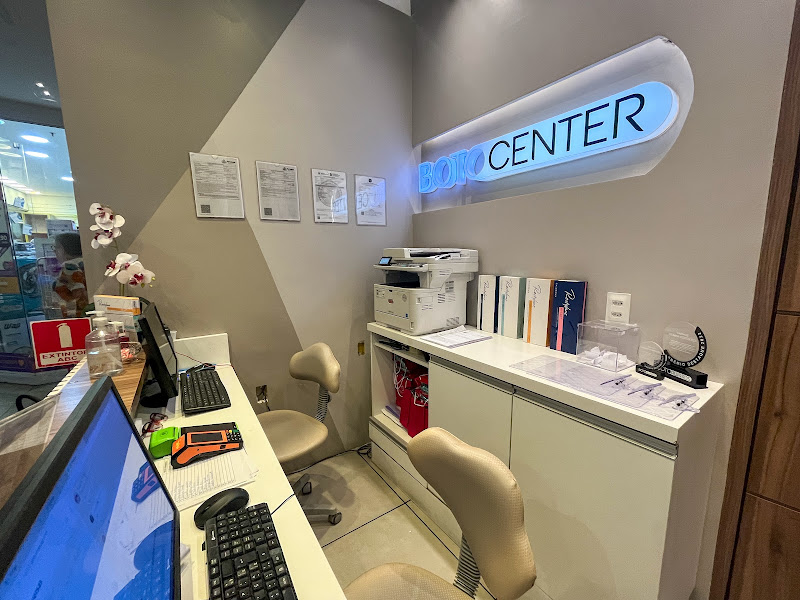 Foto 3 de Botocenter Shopping RioMar Fortaleza: Clínica de Estética, Fortaleza CE