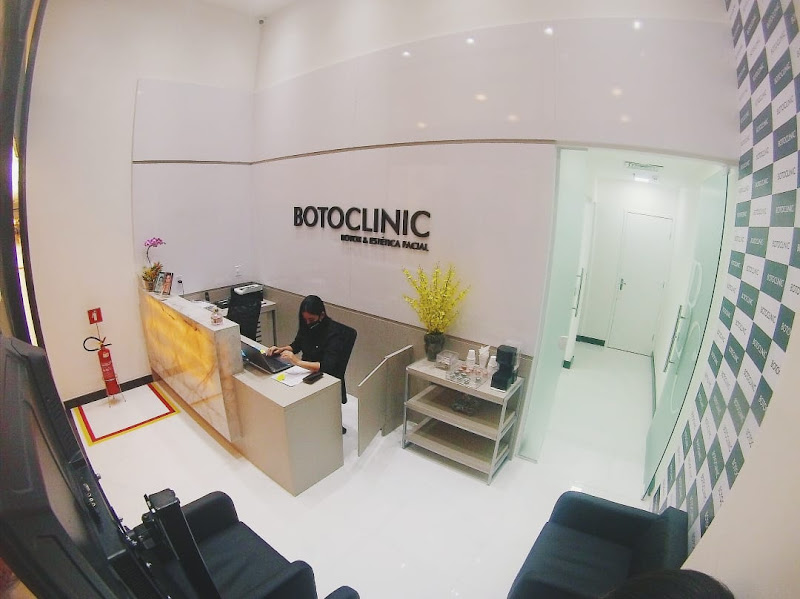 Foto 2 de Botoclinic Golden Shopping