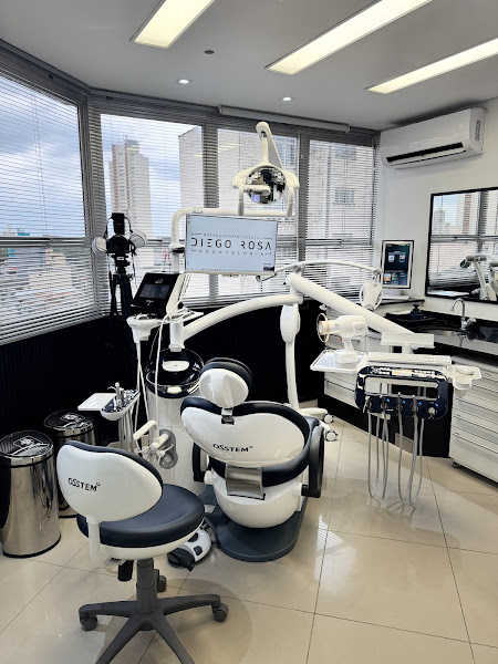 Foto 2 de Branqueamento Dental | Diego Rosa Odontologia