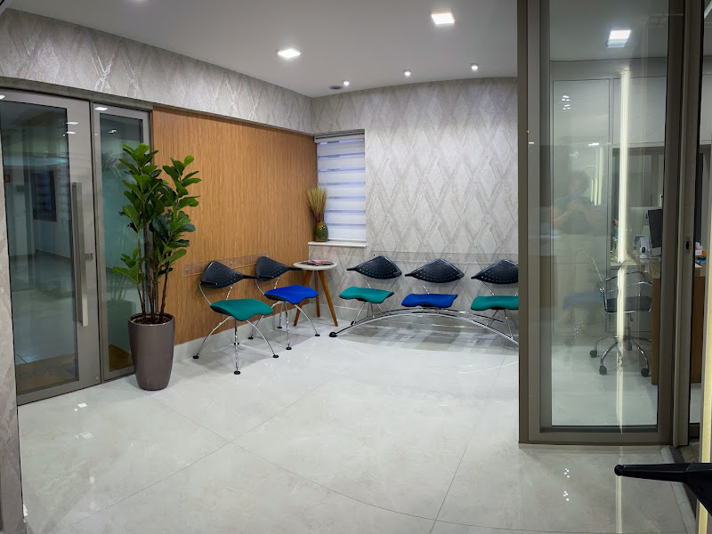 Foto 3 de Brasilia Odondologia Ltda