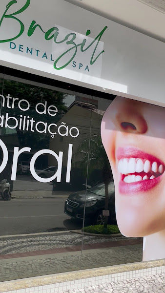 Foto 3 de BRAZIL DENTAL SPA - Consultório Odontológico em Balneário Camboriú