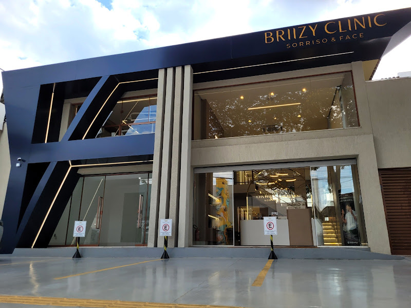 Foto 2 de Briizy Clinic - Clinica Odontologica