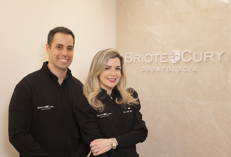 Foto 2 de Briote Cury Odontologia