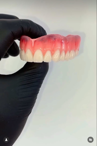 Foto 2 de Bruna Cassiele Laboratório de Prótese dentária LTDA