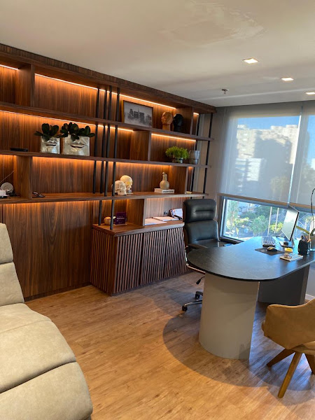 Foto 2 de Bruna D' Avila Cirurgiã Bucomaxilofacial