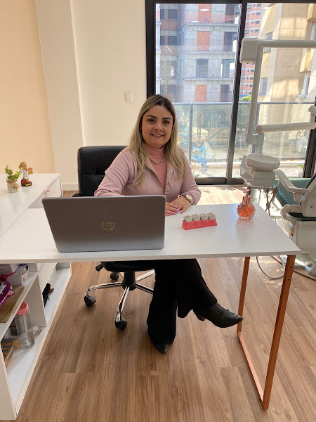 Foto 2 de Bruna Polli Odontologia Especializada