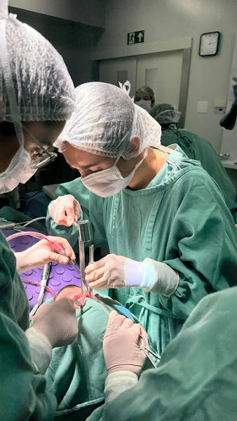 Foto 2 de Bruna Porto | Cirurgiã Bucomaxilofacial