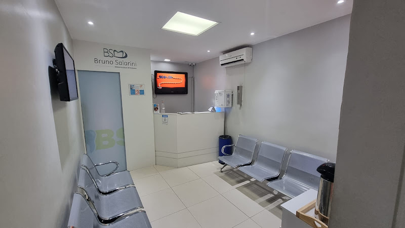 Foto 3 de BS Odontologia Integrada | Dentista | Implantes dentários | Aparelho dentário