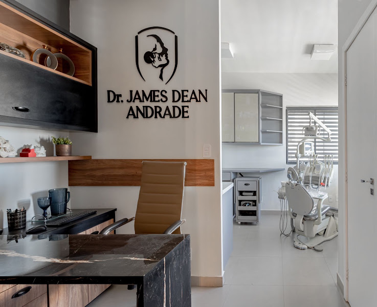 Foto 2 de Buco Maxilo Facial - Dr. James Dean Andrade em Vitória da Conquista