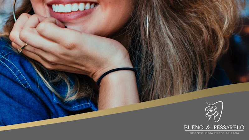Foto 2 de Bueno & Pessarelo Odontologia Especializada - Implantes, Ortodontia e Estética Dental e Facial