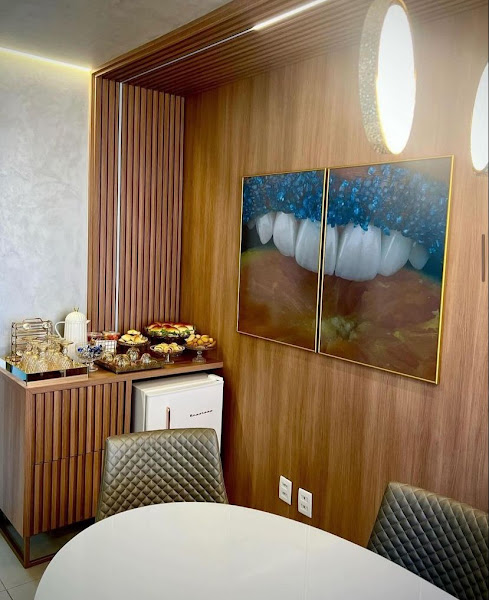 Foto 2 de C.E.O.F.E. Malaquias - Clínica 24h | Lentes Dentais | Harmonização Facial | Lavieen | Ultraformer MPT | Depilação a Laser