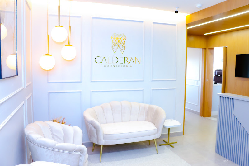 Foto 3 de Calderan Odontologia