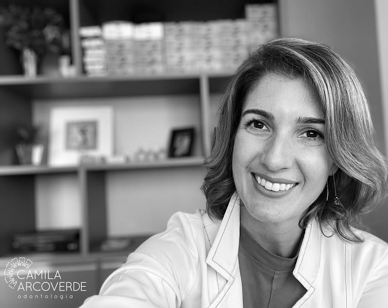 Foto 2 de Camila Arcoverde Odontologia
