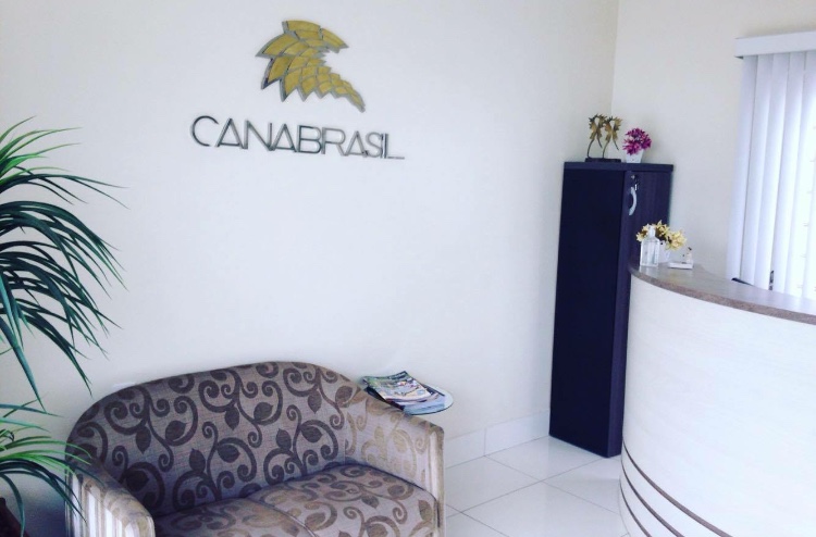 Foto 2 de Cana Brasil Odontologia