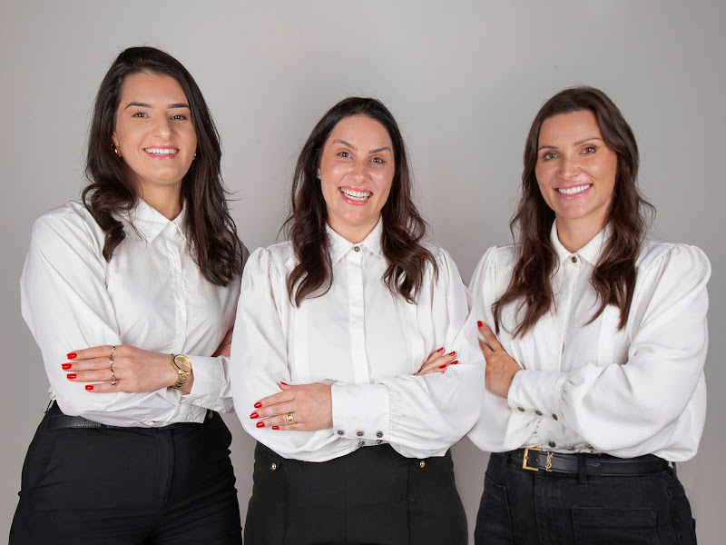 Foto 7 de Canal Saúde Odontologia I Dentista Chapecó I Implantes Dentários I Aparelhos I Facetas I Tratamento de Canal I Emergência