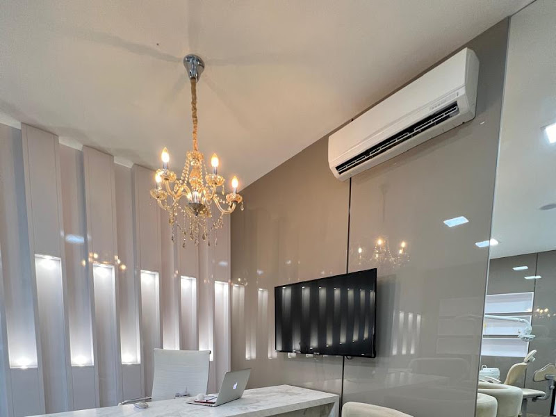 Foto 9 de Canal Saúde Odontologia I Dentista Chapecó I Implantes Dentários I Aparelhos I Facetas I Tratamento de Canal I Emergência