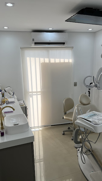 Foto 2 de Caolli Odontologia Estética