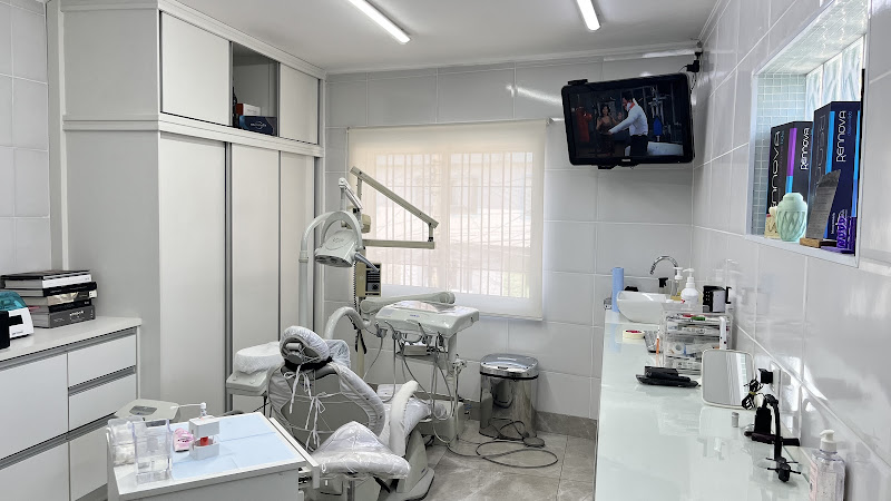 Foto 3 de Capelli Barca Odontologia e Estética - Dra. Diana Capelli Barca / Dra. Marília Capelli Barca - Dentista e Harmonização