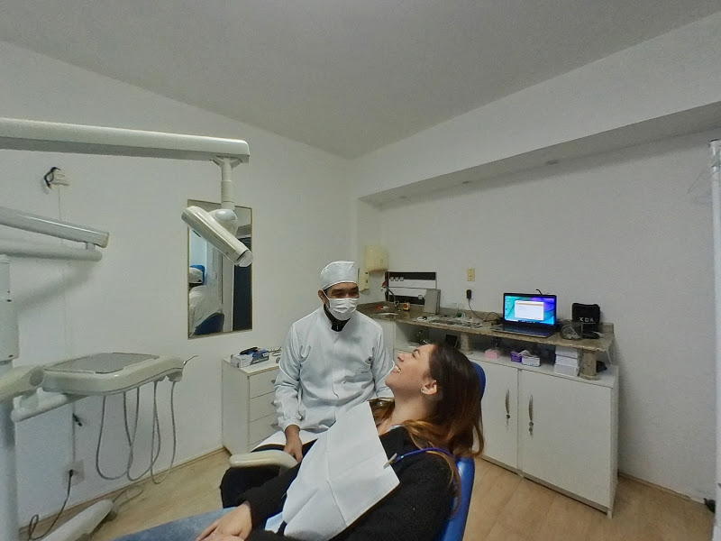 Foto 4 de Carneiro Odontologia | Urgência 24hrs | Odontopediatria