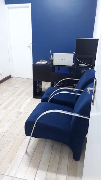 Foto 2 de Carvalho e Fraga Odontologia