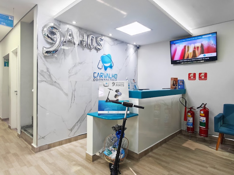 Foto de Carvalho Odontologia | Dentista Especialista em Implante, Lente, Prótese... Porto Seguro, Sulamérica, Careplus, Rede Unna...
