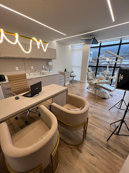 Foto 2 de Casal Amaral Odontologia Avançada