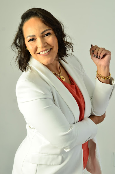 Foto 2 de Cassiane C. de Meira - Dentista - Ingleses